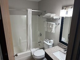 Days Inn by Wyndham Muncie -Ball State University
