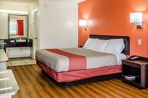 Motel 6 Saraland, AL