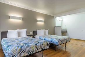 Motel 6 San Jose, CA - Convention Center