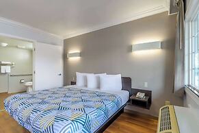 Motel 6 San Jose, CA - Convention Center