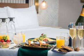 Hotel Fera Anaheim, a DoubleTree by Hilton