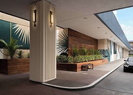 Hotel Fera Anaheim, a DoubleTree by Hilton
