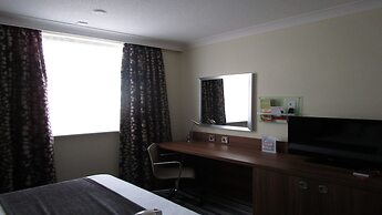 Holiday Inn Leeds Garforth by IHG