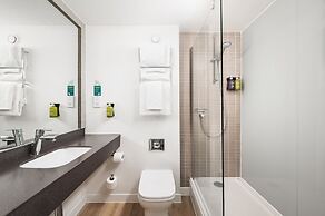 Holiday Inn Leeds Garforth by IHG