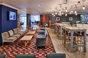Holiday Inn Leeds Garforth by IHG