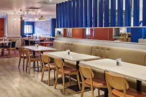 Holiday Inn Leeds Garforth by IHG