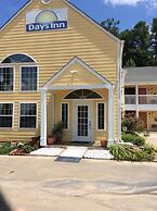 Days Inn by Wyndham Cornelia