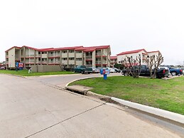 Studio 6 Irving, TX – DFW North