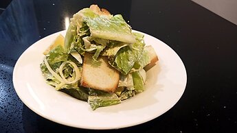 Best Western Plus Village Park Inn