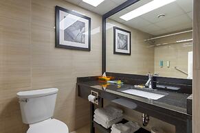Best Western Plus Village Park Inn