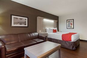 Best Western Plus Village Park Inn