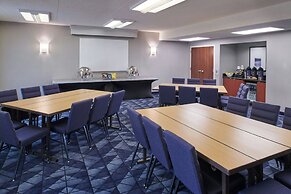 Courtyard by Marriott Detroit Metropolitan Airport Romulus