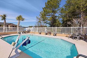 Travelodge by Wyndham Perry National Fairgrounds Area I-75