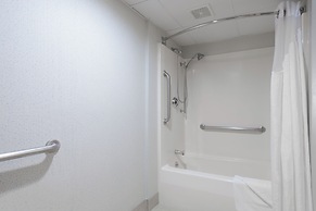 Holiday Inn Express Ramsey-Mahwah by IHG