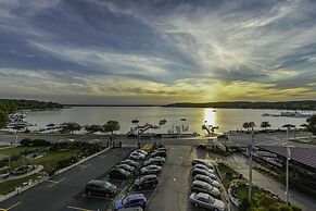 Harbor Shores on Lake Geneva