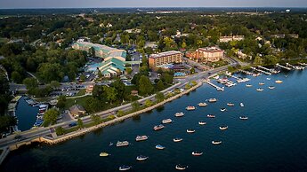 Harbor Shores on Lake Geneva