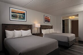 Harbor Shores on Lake Geneva