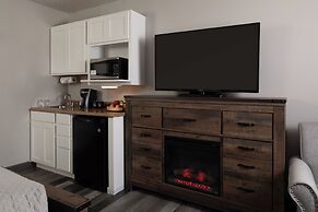 Harbor Shores on Lake Geneva