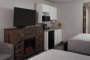 Harbor Shores on Lake Geneva