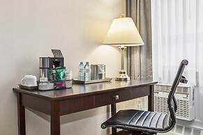 Radisson Hotel & Conference Centre West Edmonton