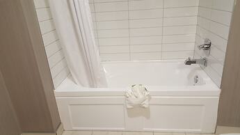 Radisson Hotel & Conference Centre West Edmonton