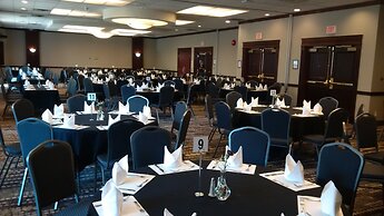 Radisson Hotel & Conference Centre West Edmonton
