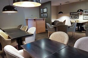 Radisson Hotel & Conference Centre West Edmonton