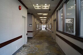 Radisson Hotel & Conference Centre West Edmonton