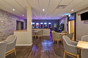 Radisson Hotel & Conference Centre West Edmonton