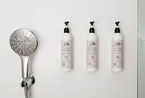 Delta Hotels by Marriott Detroit Novi