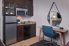 Delta Hotels by Marriott Detroit Novi