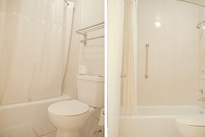 OYO Hotel Greensboro East I 40