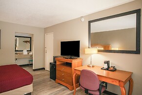 OYO Hotel Greensboro East I 40