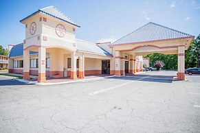 OYO Hotel Greensboro East I 40