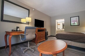 OYO Hotel Greensboro East I 40