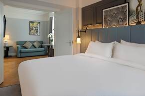 The Queens Hotel