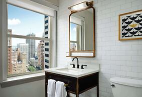 Hotel Phillips Kansas City Curio Collection by Hilton