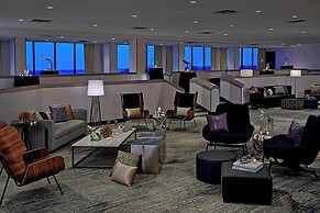 Renaissance St. Louis Airport Hotel