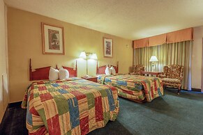 Royal Holiday Motel By Belvilla Gallup I-40