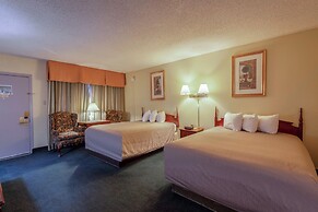 Royal Holiday Motel By Belvilla Gallup I-40