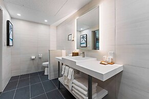 Radisson Resort at the Port