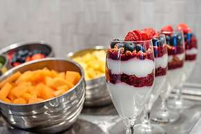 Sheraton Suites Wilmington Downtown