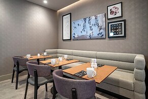 Sheraton Suites Wilmington Downtown