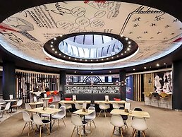 Ibis Birmingham New Street Station Hotel