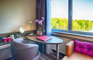 Leonardo Royal Hotel Köln - Am Stadtwald