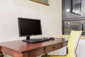 Days Inn by Wyndham Norfolk Airport