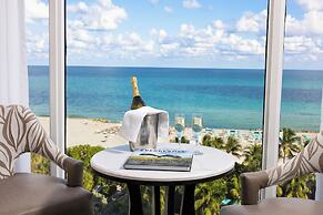 The Palms Hotel & Spa