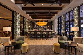 The Palms Hotel & Spa