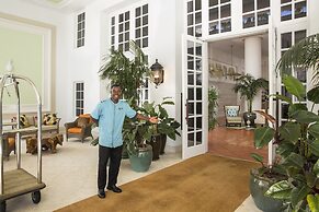 The Palms Hotel & Spa