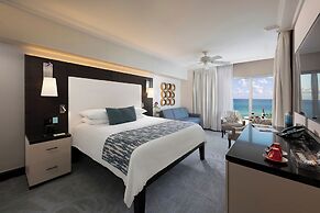 The Palms Hotel & Spa